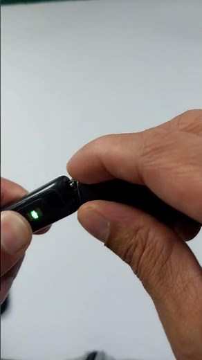 Fitbit Inspire 2 - How to Remove the Band