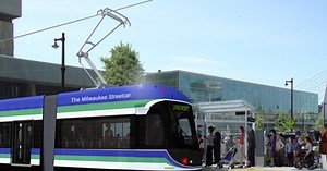 First Milwaukee streetcar will arrive this month