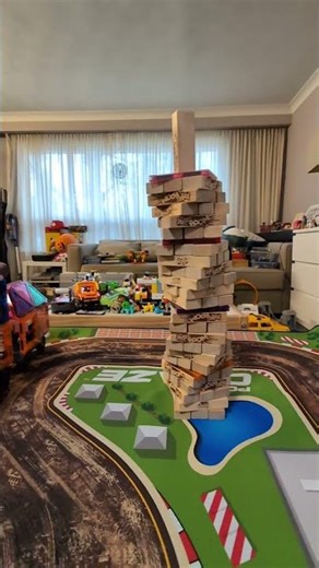 JC 63:1 - Twisting jenga tower