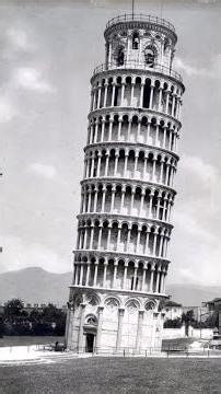Mussolini stava per far crollare la Torre di Pisa