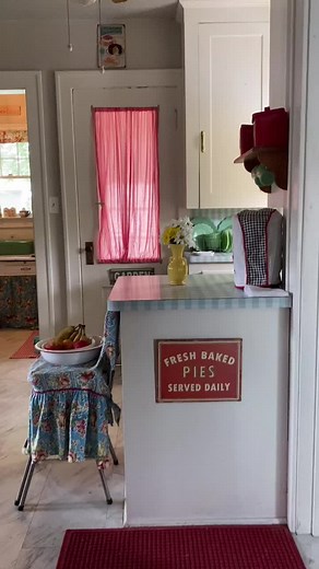 Step into a Vintage 1950s Farmhouse Kitchen