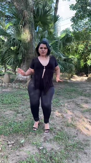 Stylish Plus-Size Fashion Tips for Curvy Bodies