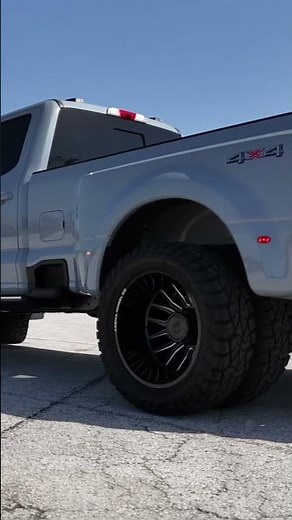 Arena Wheel Co. / Ford F350- Dually / Thunder (Style# A113)