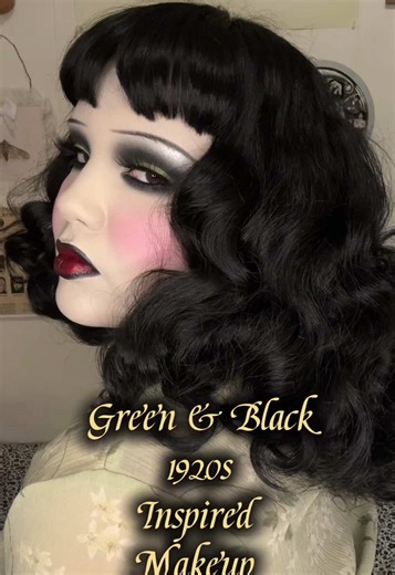 1920s Inspired Green and Black Makeup Tutorial