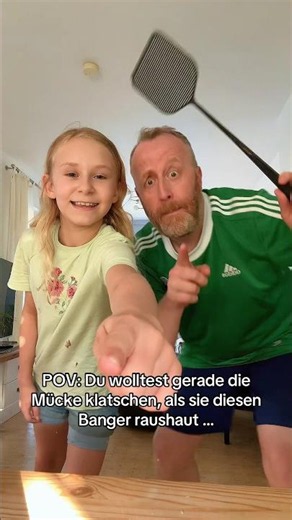 Was hättest du mit der Mücke gemacht? #familie #dubistgutgenug #mücke #lustig #summerofgoals