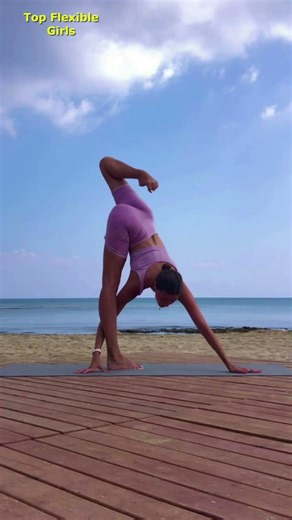Top Legs Flexibility. Contortion Training. Workout yoga. Fitness Flexible Girls #shorts