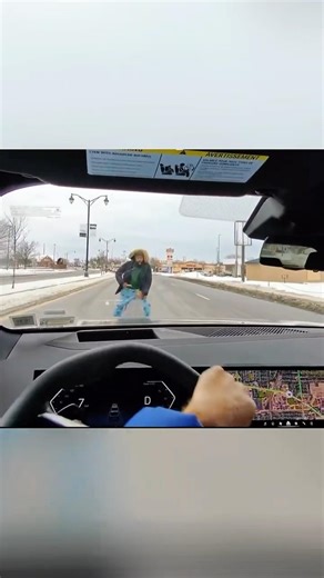 Crazy Man Starts Running At His Car😲