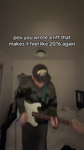 blow this up and get me out the box room 😤 #altrock #alttiktok #riff #2016 #band