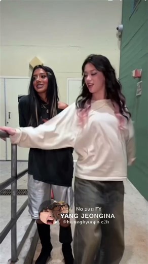 sorry pela a música e o começo do vídeo #straykids #katseye #yoonchae #lara #sophia