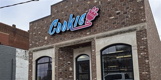 New cookie shop opens on W. Franklin St.