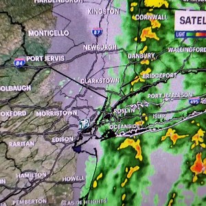 2.9K views · 29 reactions | 9AM WEATHER UPDATE. IMPROVING WEATHER.. chance of showers over weekend... any questions comment below.. longisland.news12.com.. News12app has futurecast and current radar.. | News12 Long Island Meteorologist Rich Hoffman | Facebook