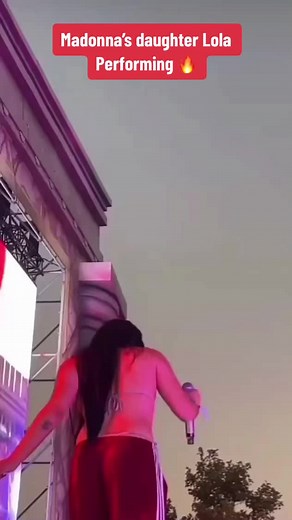 Lola Lourdes Leon Singing at Madonna’s Concert