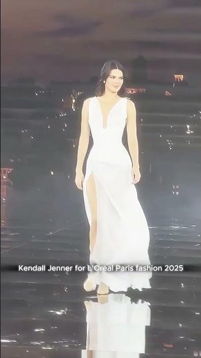 💄 Kendall Jenner Shines at L’Oréal Paris Fashion Show 2025 | Runway Queen Moment
