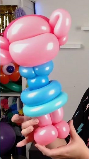 Super Satisfying Trolls Balloon Art!