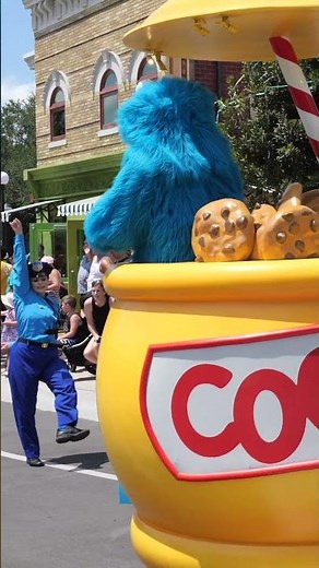 Sesame Street Parade at SeaWorld, Orlando