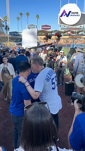 Orel Hershiser y Yoshinobu Yamamoto 💙⚾️🔥 Los Dodgers están listos para el juego 5 de Serie Mundial @avhomeupgrades | Con Las Bases Llenas
