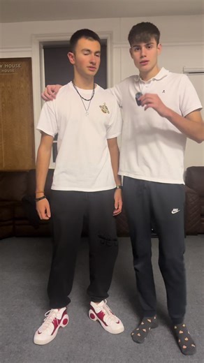 DAY 12/31 💪🏾💯✨. Thanks for all the support it keeps us motivated. To support cancer research- click the link in my bio and donate to the charity. Love y’all, see you next time. #viraltiktok #cancersucks #charity #pushupchallenge @Cancer Research UK