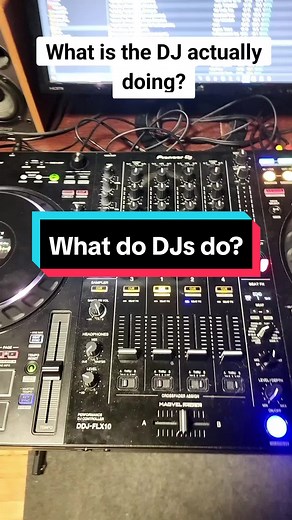 What do DJs actually do? How do the buttons and knobs on a DJ controller work? How to DJ basics #djtok #djtutorial #dj101 #tiktokdj #vdj #howtodj