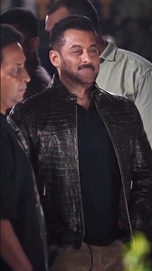 Salman Khan Attitude grand entry Attitude king Walk security 4k watsapp status