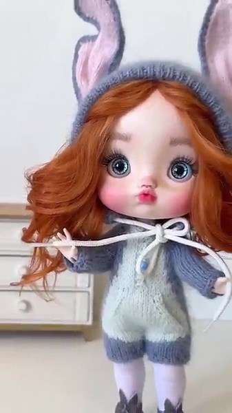 Articulated BJD doll in a "Stitch" outfit.💖