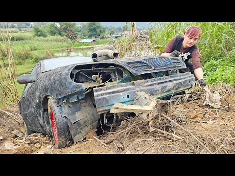 The girl repairs and restores old cars and sells them to her neighbor.