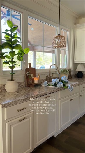 Spring time is coming soon! I can’t wait for warmer days! #spring #springtime #homedecor #home