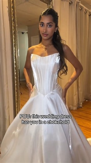 Have you seen a satin wedding dress with this type of shine? ✨ #satin #chromesatin #weddingdress #yestothedress #tryon | 𝐁𝐞𝐬𝐭 𝐟𝐨𝐫 𝐁𝐫𝐢𝐝𝐞 𝐓𝐡𝐞 𝐁𝐞𝐬𝐭 𝐁𝐫𝐢𝐝𝐚𝐥 𝐒𝐭𝐨𝐫𝐞𝐬