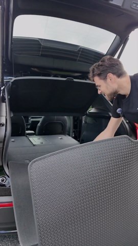 Volvo EX40 – Foldable Boot Mat with Two Sides