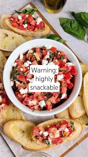 best summer appetizer! goat cheese bruschetta, full recipe in the comments. #partyfood #summerrecipe