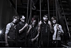 Fearless Vampire Killers: Calm Before The Storm? • WithGuitars
