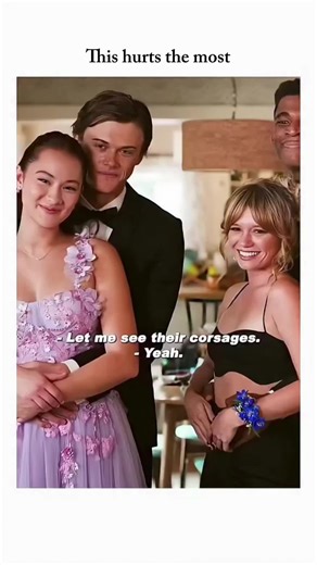 note on Instagram: "✨ Sweet, emotional, and sun-soaked with summer nostalgia… 🎬 The Summer I Turned Pretty 📖 The Summer I Turned Pretty follows Belly as she returns to Cousins Beach for her favorite season—only to find herself caught between long-time family friends, complicated feelings, and the magical, messy journey of growing up. Filled with romance, self-discovery, and warm coastal vibes, the series blends teen drama with heartfelt moments about family, change, and the summer that transfo