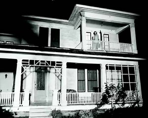 Celebrating 30 Years of The Mill with Real-Time VFX Creative Director, Russell Tickner What piece of work inspired you to get into a career at The Mill & why? "Levi’s ‘Drug Store’ is an outstanding commercial from The Mill’s thirty-year legacy. It stands testament to the brave commissioning and bold creativity that epitomised the advertising industry at the time and despite it being over twenty-five years old it has lost none of its charm. The concept, narrative twist, photography, direction, ca