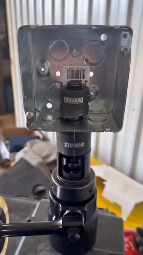 DEWALT CANADA🇨🇦 on Instagram: "The DEWALT 20V MAX* Hydraulic Knockout Tool (DCE600) delivers up to 11 tons of force** output, providing the ability to perform heavy-duty applications in a lightweight design. The DCE600 knockout dies (sold seperately) contain embedded magnets which securely attach to mild steel, to maximize precision in punch alignment. Punches split slugs ranging from 1/2’’ - 2’’, allowing ease of use in disassembling the system once the knockout is completed. The tool’s inlin