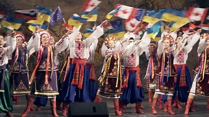 Let Hopak be Inspiration! 🤩 . In these dark days leading up to the 1 year commemoration of the war in Ukraine, where Ukrainian culture is under threat... we will try to keep lifting spirits with thhe power and strength of Ukrainian dance! . This is Barvinok Ukrainian Dance School of Mississaugua, Ontario! 💪 🇺🇦 | Ukrainian Dance World
