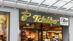 Die stilvolle Tchibo Sitzbank mit Schuhfach wird der neue Hingucker in deinem Flur