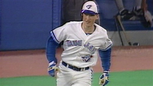John Olerud hits a walk-off homer against Cleveland