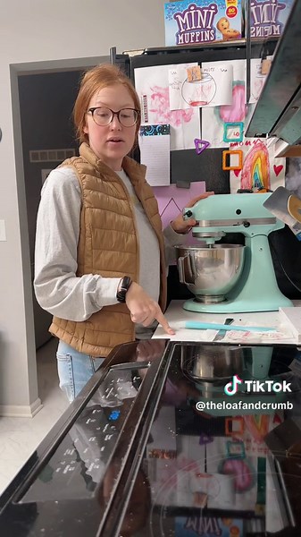 Welcome back to buttertok, where we do a lot if uncontrolled experiments, a lot of yappin’, and uncover the truth about butter apparently 😂 I’m giving Costco’s Kirkland butter another chance but using the whisk attachment from beginning to end, so we can compare to the last video with Challenge butter and the whisk attachment! Please keep in mind that this is only about SMBC, and it may or may not work well for other recipes! Take this as your notice that if you don’t care about baking, butter,