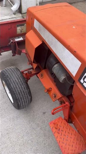 1978 Case 224 Garden Tractor With Mower Deck & Blade