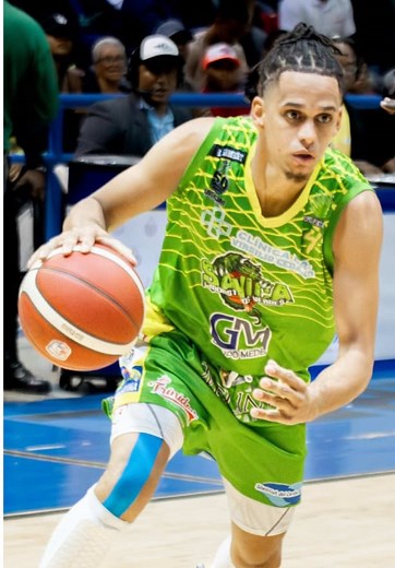 RODERICK JACKSON 💚🧟‍♂️🏀💯 . . #basketball #nba #sports #ballislife #k #love #basket #nike #bball #sport #slam #nike #nibc #dunk #hoops #highschoolbasketball #sony #prodigy #ball #montverdeacademy #photo #fitness #nbabasketball #explore #expolorepage #film #cooperflagg #filmmaker #photography #espn