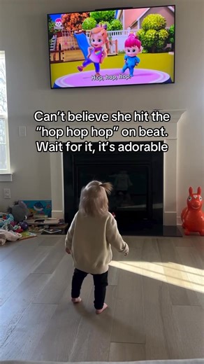 Baby dances to the TV with some rhythm! Watch as she hops on beat with the song🤣😍 #reelsvideoシ | Blendedlikefamily