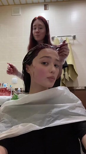 Hair Dyeing Process: Step-by-Step Guide