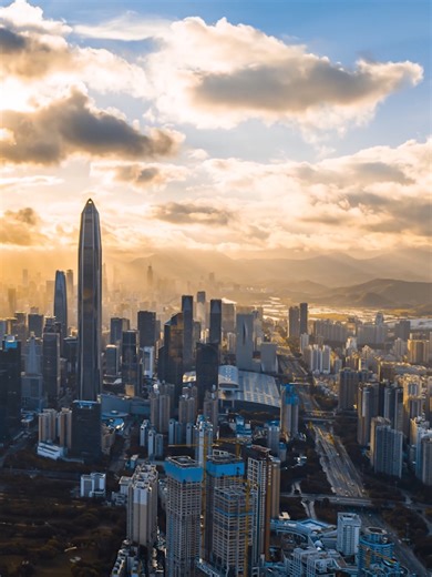 ✨ 联塑新能源｜以光储之力，筑全球绿能未来 ✨ LESSO New Energy: Power the global green future with solar & storage.