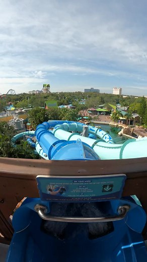 5.5K views · 7 comments | Waterslide or light show? I guess we need to go to Aquatica again to find out 﫠 Just click the link and off you go ✈️ https://bit.ly/43Wvmw3 | FloridaTix | Facebook