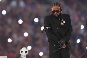 Kendrick Lamar Details "We Cry Together" - HotNewHipHop