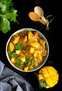 Mango Chicken Curry | Video - Nish Kitchen