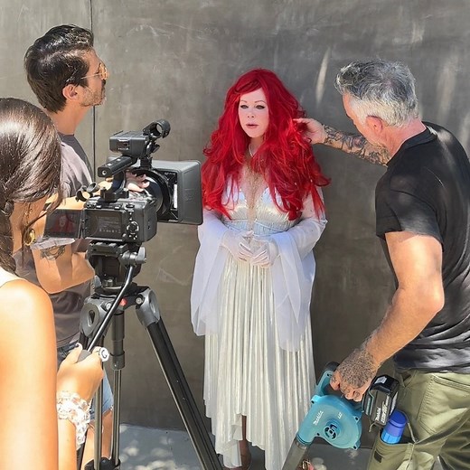 Kate Pierson of The B-52's looks like a Raphaelite vision in her new music video for her upcoming solo single Everyday is Halloween 👩🏻‍🦰 I’ve worked on a lot of music videos including with Lady Gaga and I can say no one has the grace and stamina that Kate has. She is such an artist and so talented. I am honored that I get to work with one of the top 30 women in Rock 🤘🏼💫#hair by me using Hairtalk Extensions #makeup @johnstapleton #filmed by @chloeecamposs #katepierson #theb52s #musicvideo #