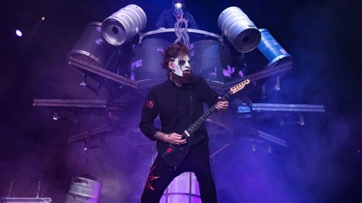 Why Slipknot’s Jim Root chose the Fender Telecaster over traditional metal guitars