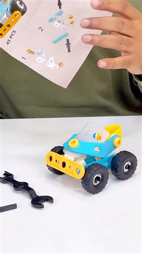 𝟱𝟱𝗣𝗰𝘀 𝗗𝗜𝗬 𝗦𝗼𝗳𝘁 𝗖𝗼𝗻𝘀𝘁𝗿𝘂𝗰𝘁𝗶𝗼𝗻 𝗕𝘂𝗶𝗹𝗱𝗶𝗻𝗴 𝗕𝗹𝗼𝗰𝗸𝘀 Unleash your creativity and let your imagination soar with these colorful, soft, and safe building blocks. 𝗦𝗵𝗼𝗽 𝗡𝗼𝘄: https://t.ly/YS_RE . . . . #DIYBuildingBlocks #CreativePlay #FunAndLearning #BuildingDreams #safeforkids | Toy Company