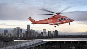 In case you missed it: this week, the first Ornge helicopter landed on Sunnybrook's new rooftop helipad, as part of a test run. With this new helipad, critically ill & severely injured patients — who arrive from all over Ontario — will gain valuable minutes in getting to the life-saving care they need. The Honourable Christine Elliott, Ontario Minister of Health, and Robin Martin, MPP for Eglinton Lawrence and Parliamentary Assistant to the Minister of Health, joined us for the inaugural landing
