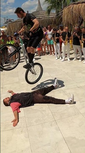 How to Do Simple Tricks on a Bicycle #shorts #viralshorts